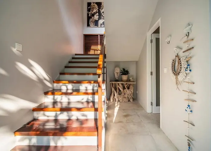 Sunsara 2 - Spacious 4-bedroom Haven Next To Berawa