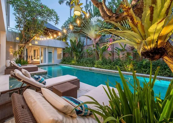 Villa Sunsara 2 - Spacious 4-bedroom Haven Next To Berawa