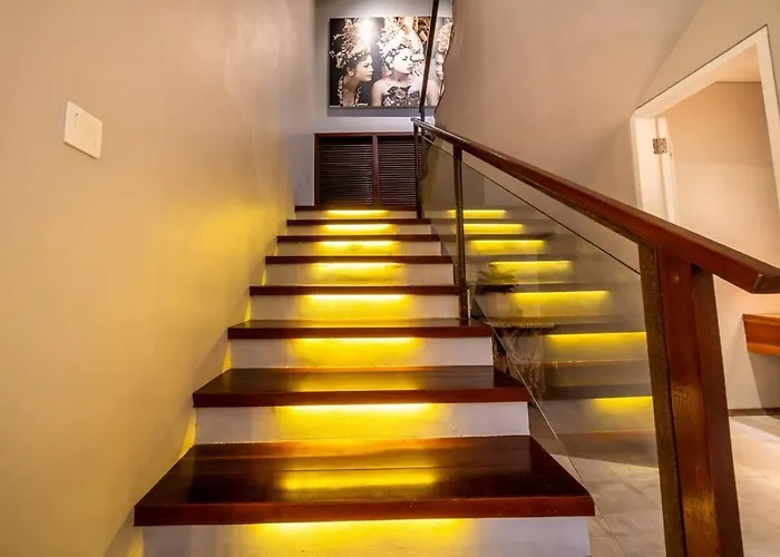 Sunsara 2 - Spacious 4-bedroom Haven Next To Berawa Canggu
