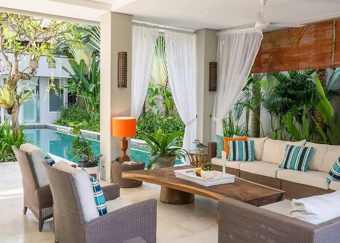 Sunsara 2 - Spacious 4-bedroom Haven Next To Berawa Canggu